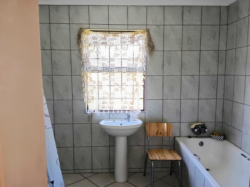 4 Bedroom Property for Sale in Mossel Bay Ext 26 Western Cape